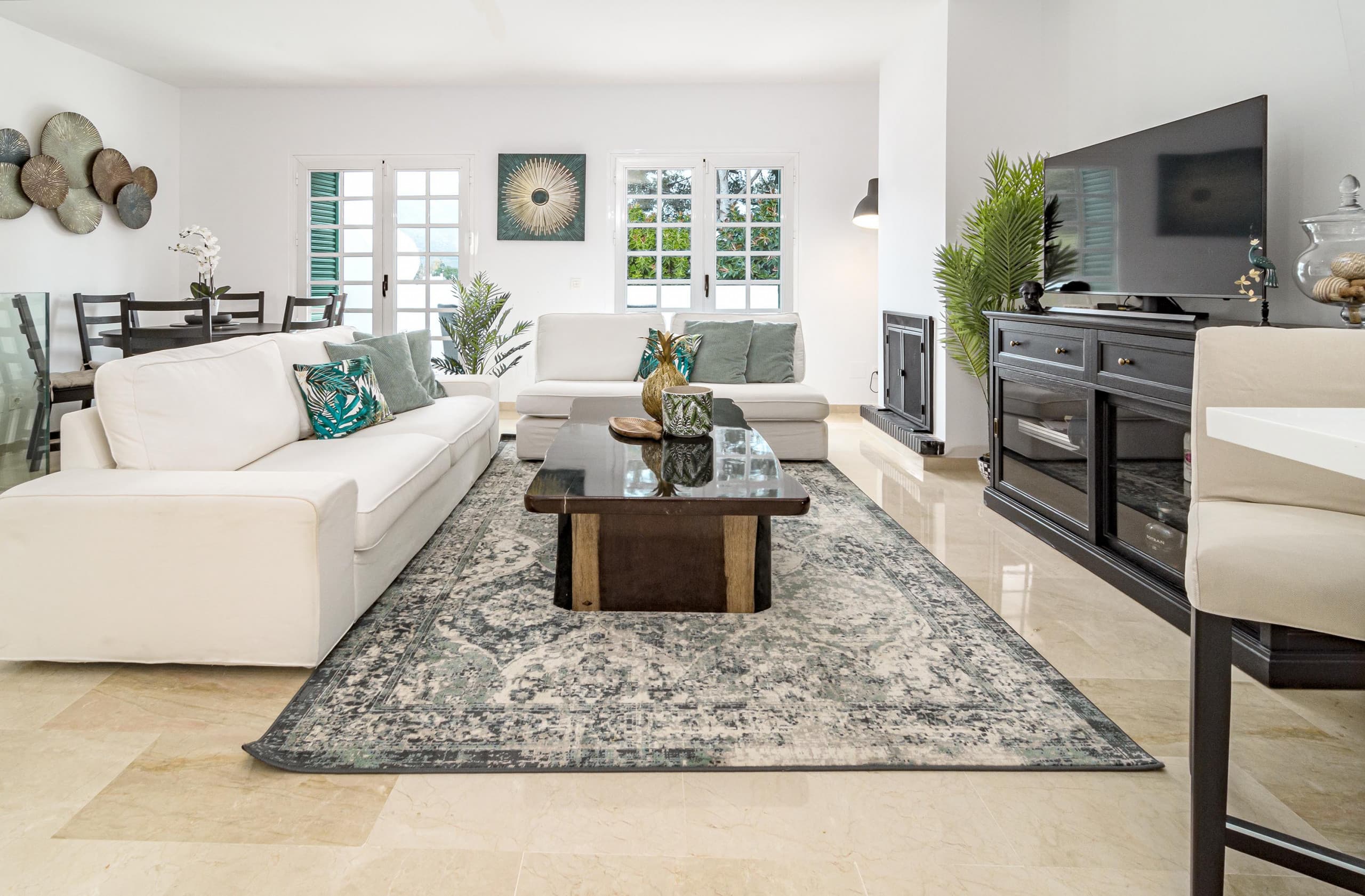 Charming and Modern 3-Bedroom Duplex in Aloha Pueblo with Mountain Views - Image 3
