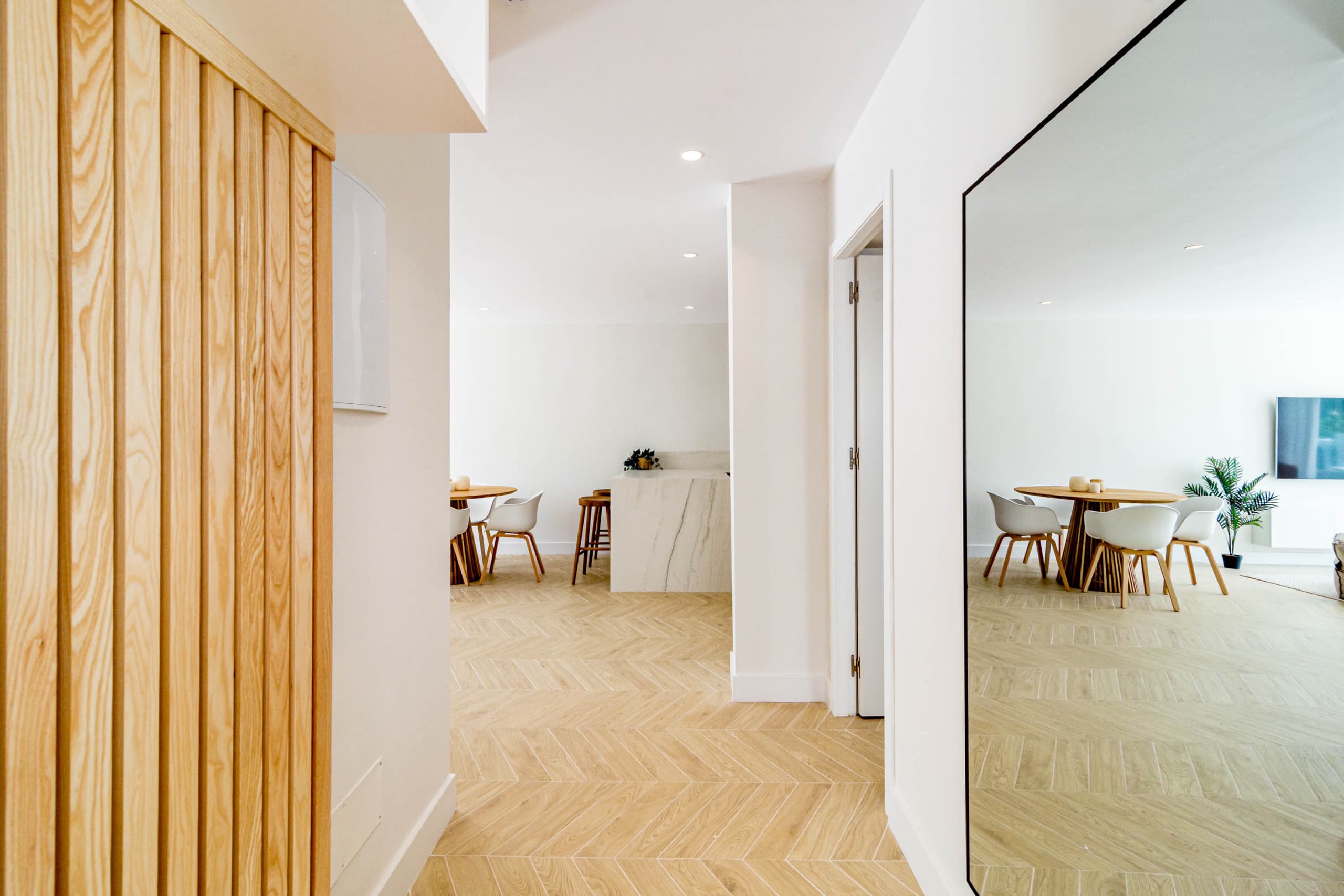 Pet friendly Scandinavian style 2 bed near Puerto Banus - Image 7