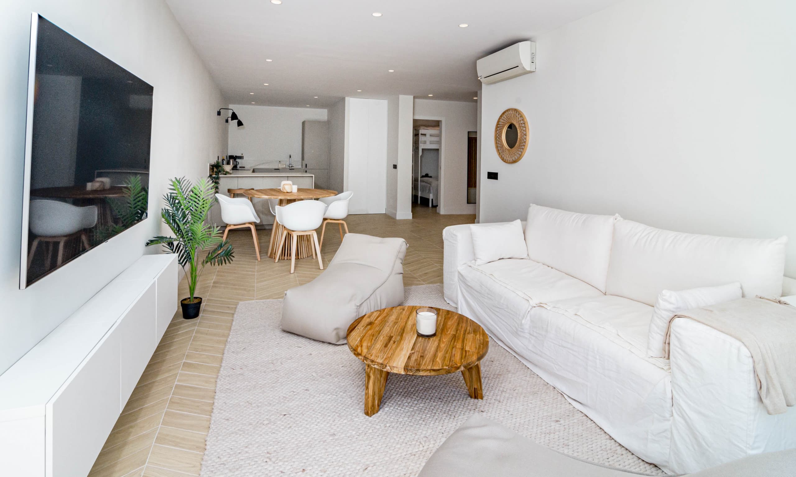 Pet friendly Scandinavian style 2 bed near Puerto Banus - Image 6