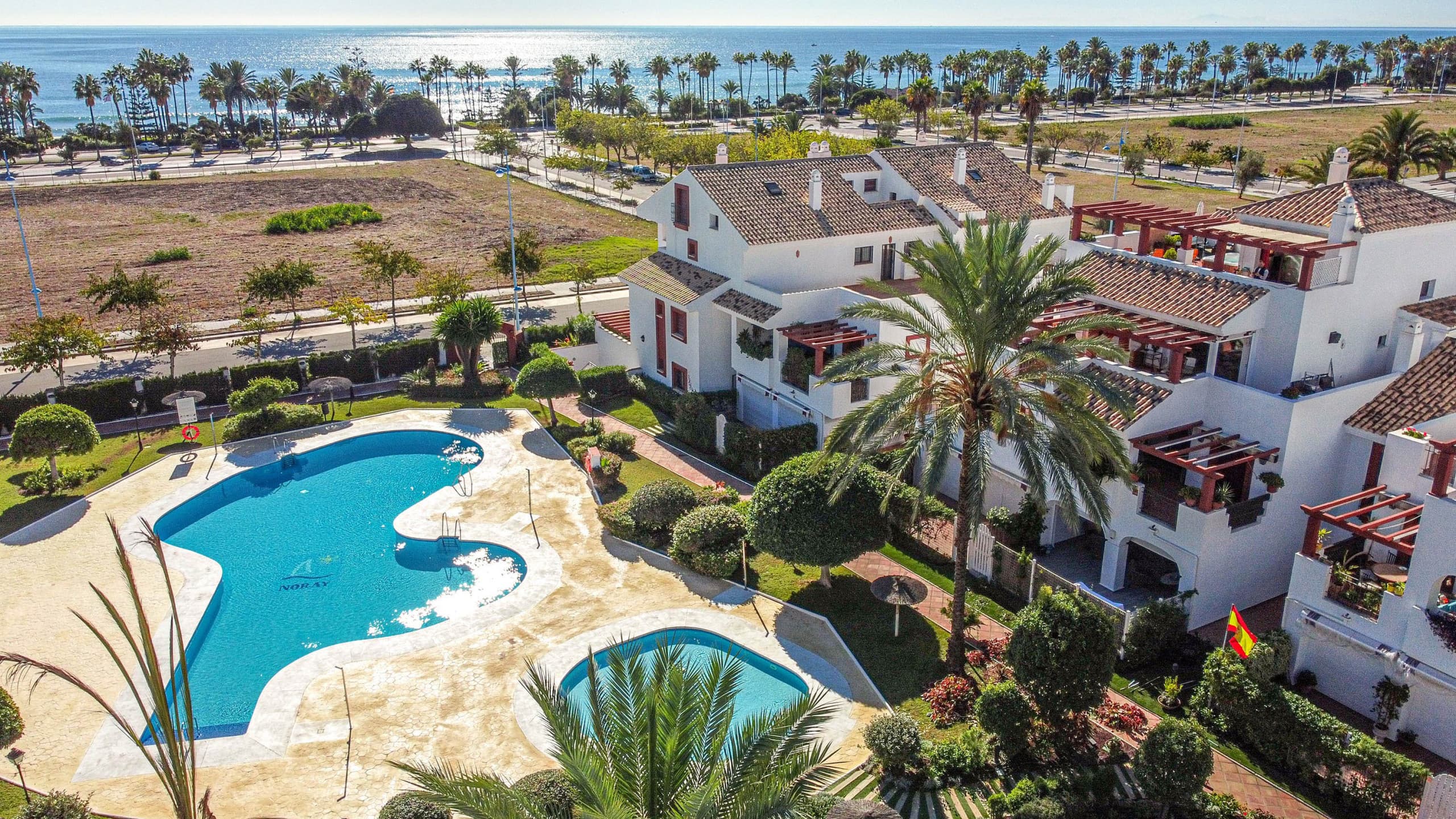 Charming Beachside 3 bedroom apartment in San Pedro - Image 3