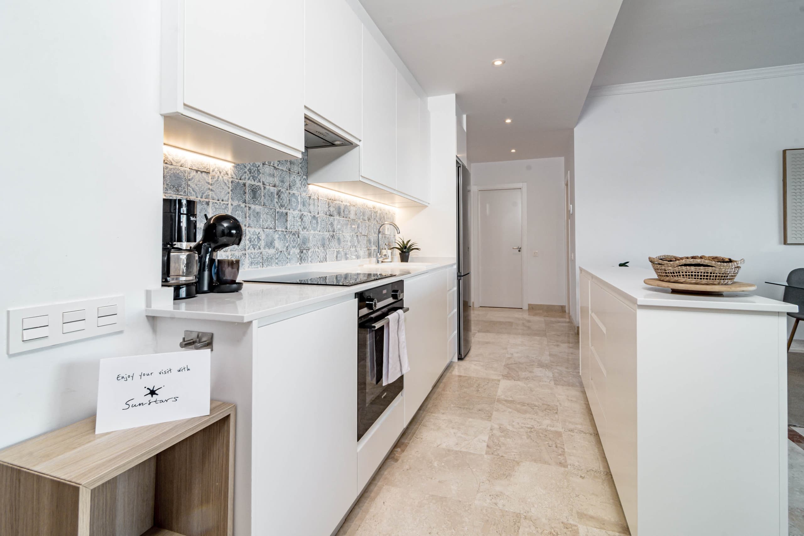 Amazing 3 bedroom surrounded by mountain views - Image 5