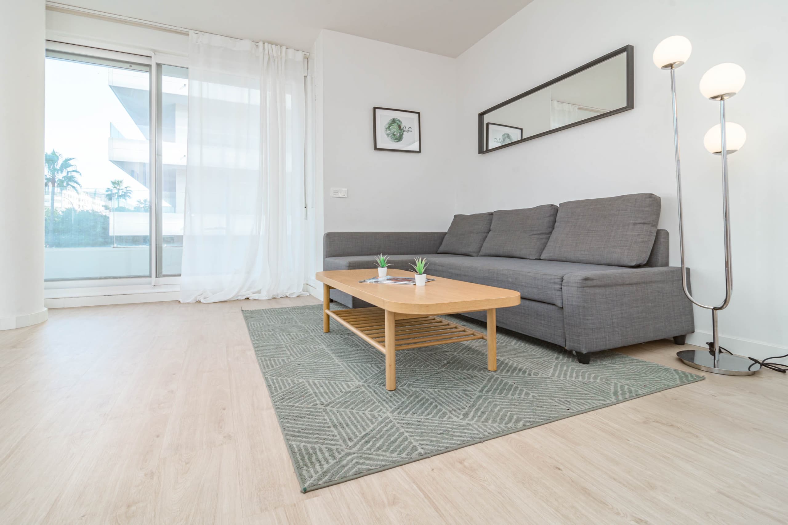 Ultra modern 3 bed in Nueva Andalucia - Image 7