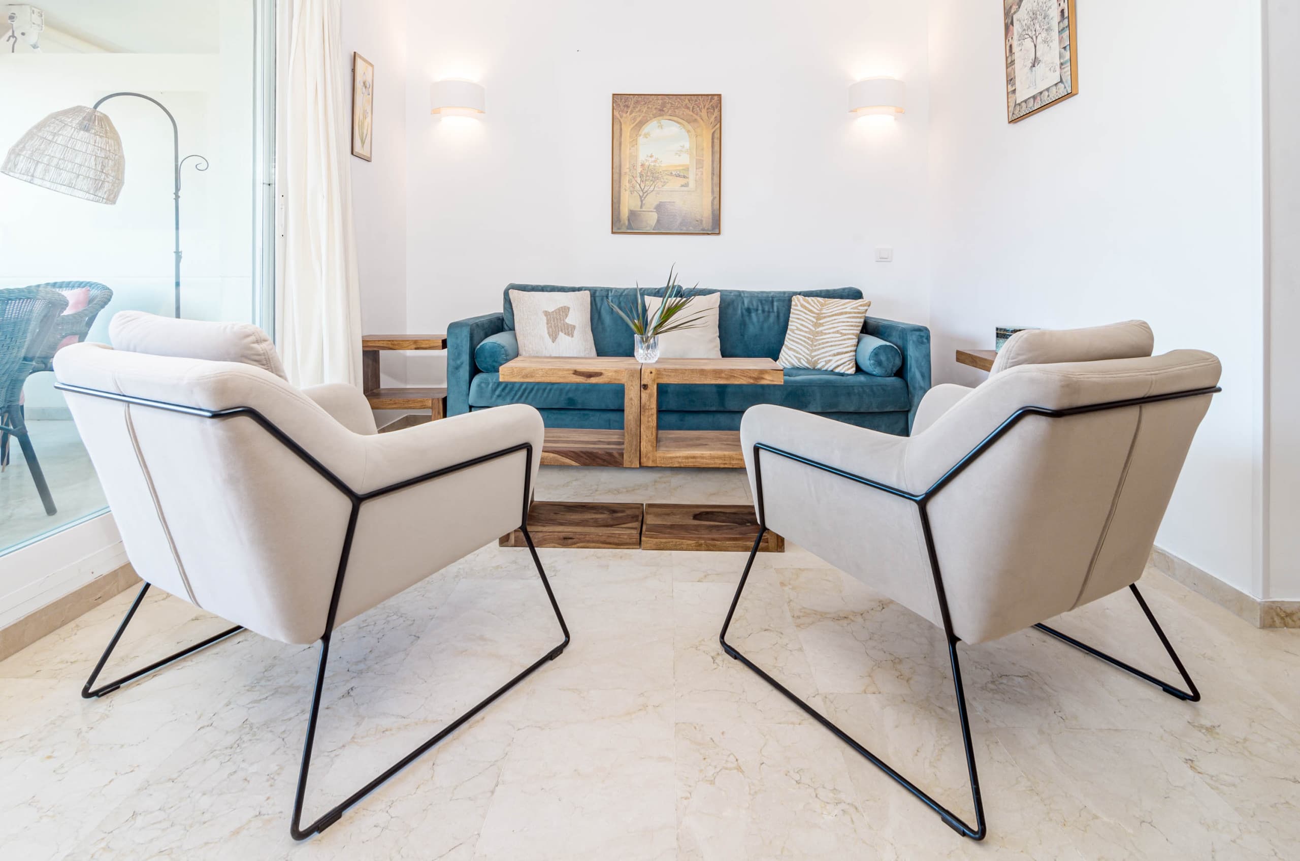 Stylish beach apartment in San Pedro - Image 7