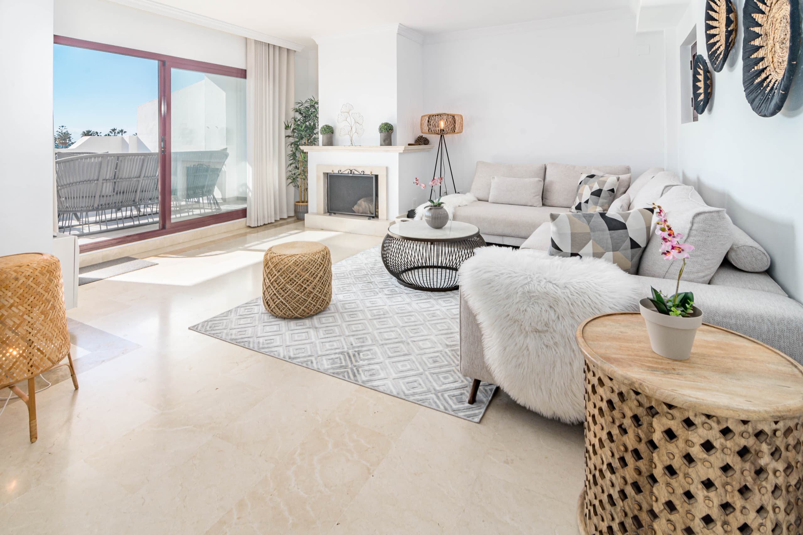 4 bedroom apartment 150m from the beach - Image 4